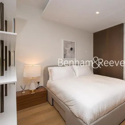 Image 7 - Topolski Century, Concert Hall Approach, South Bank, London, SE1 7DY, United Kingdom - Apartment for rent