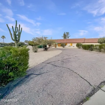 Buy this 4 bed house on 16626 North 43rd Street in Phoenix, AZ 85032