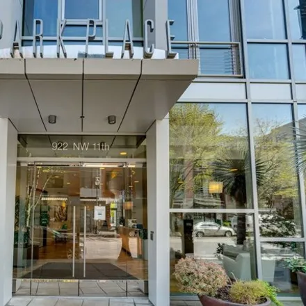 Buy this 1 bed condo on 900 Northwest 11th Avenue in Portland, OR 97209