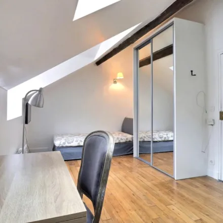 Image 3 - 18 Rue Louis Puteaux, 75017 Paris, France - Apartment for rent