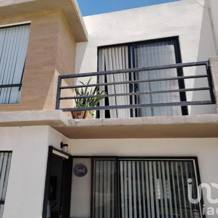 Buy this 2 bed house on Calle Guadalupe Victoria in Alameda, 38050 Celaya