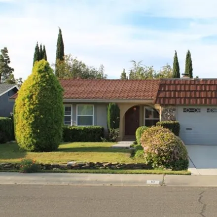 Buy this 3 bed house on 36 West Hacienda Lane in Woodland, CA 95695