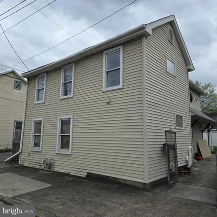 Buy this 3 bed house on 213 West Simpson Street in Mechanicsburg, PA 17055