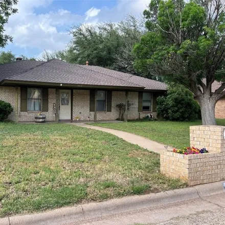 Buy this 3 bed house on 3848 Westchester Drive in Abilene, TX 79606