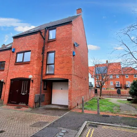 Image 2 - 4 Robert Gybson Way, Norwich, NR3 3PH, United Kingdom - Townhouse for rent