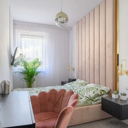 Rent this 3 bed apartment on Warzelnicza 16A in 03-255 Warsaw, Poland