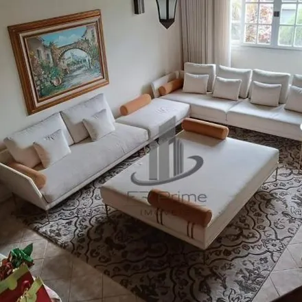 Buy this 3 bed house on Rua Trinta e Cinco 172 in Vila Santa Cecília, Barra Mansa - RJ