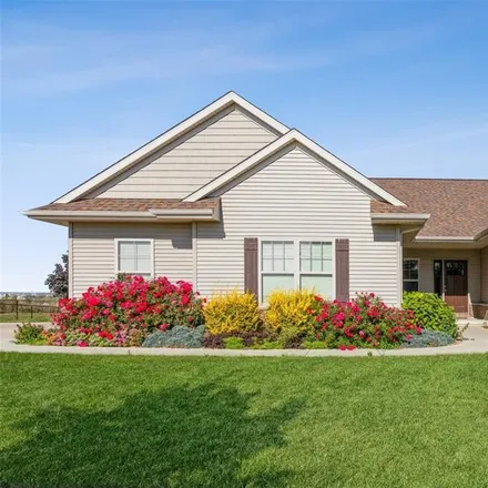 Buy this 5 bed house on 4800 Hay Field Court Southwest in Cedar Rapids, IA 52404