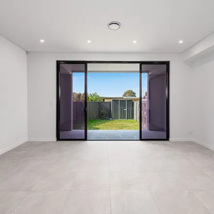 Image 4 - Jack O'Sullivan Road, Moorebank NSW 2170, Australia - Apartment for rent