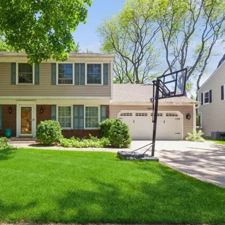 Buy this 4 bed house on 1630 Albermarle Court in Naperville, IL 60563
