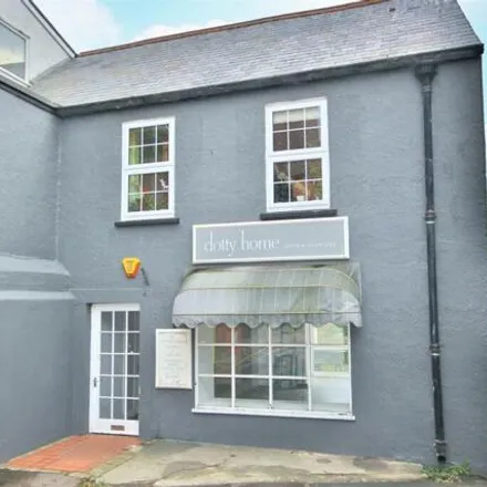 Buy this 2 bed apartment on Tesco Express in 40-41 Broad Street, Lyme Regis