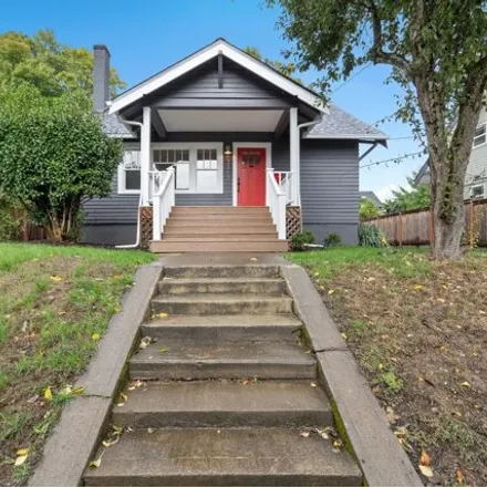 Buy this 3 bed house on 3317 Northeast Wasco Street in Portland, OR 97232