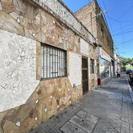 Buy this 3 bed house on Gabriel Carrasco 1632 in Lisandro de la Torre, Rosario