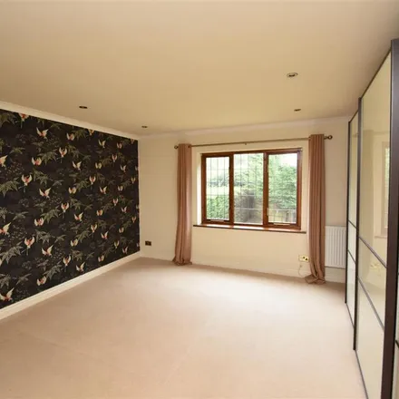 Rent this 4 bed apartment on Popes Lane in Wolverhampton, WV6 8TX