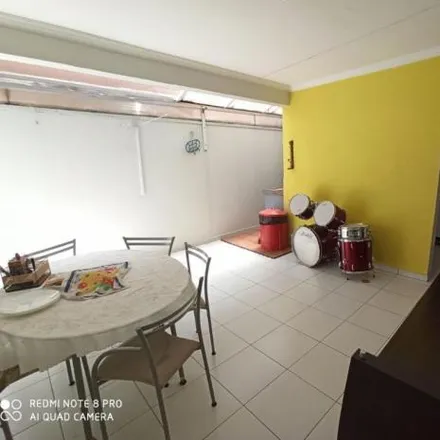 Rent this 3 bed house on Rua Jequitinhonha in Campestre, Santo André - SP