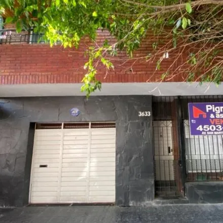 Buy this 4 bed house on Griveo 3635 in Villa Devoto, C1419 ICG Buenos Aires