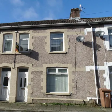 Rent this 3 bed townhouse on Warne Street in Pengam, NP12 3RT