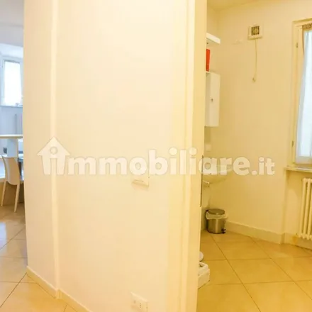 Image 2 - Via Venti Settembre 32b, 37129 Verona VR, Italy - Apartment for rent