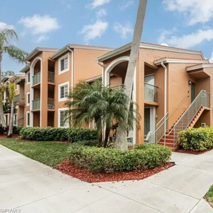 Buy this 1 bed condo on Wildwood Lakes Boulevard in Collier County, FL 34104