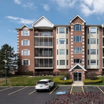 Buy this 2 bed condo on 7904 Trinity Circle in Tinley Park, IL 60487