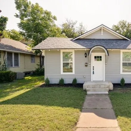Rent this 3 bed house on 1430 Bolivar Street in Denton, TX 76201