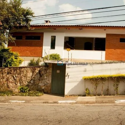 Rent this 5 bed house on Rua Monsenhor Basilio Pereira in Vila Guarani, São Paulo - SP