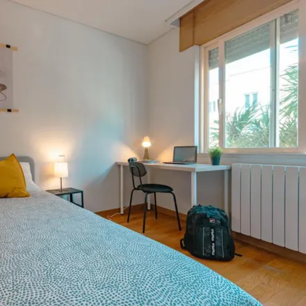 Rent this 6 bed room on Rua da Bouça 20 in 4099-013 Porto, Portugal