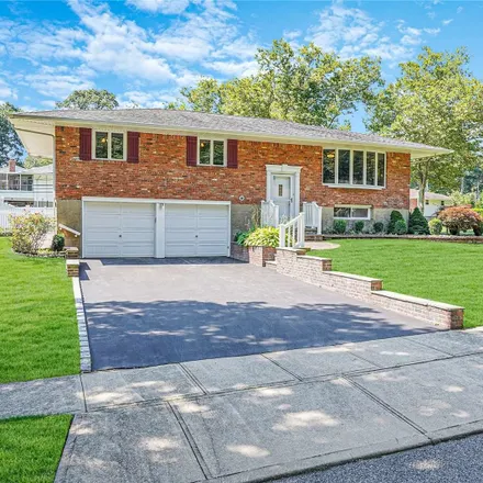Buy this 3 bed house on 20 Mackay Drive in Hauppauge, Smithtown