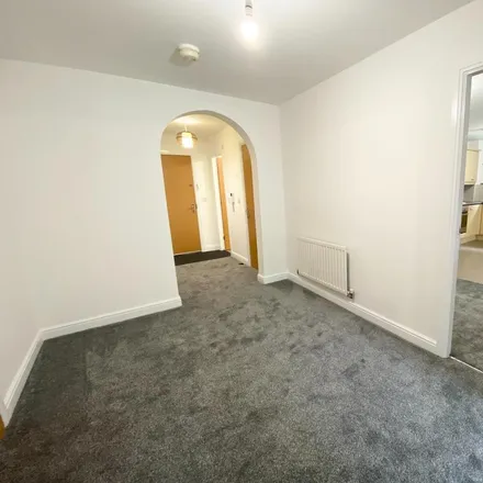 Image 3 - 34 Stanley Road, Manchester, M16 8HS, United Kingdom - Apartment for rent
