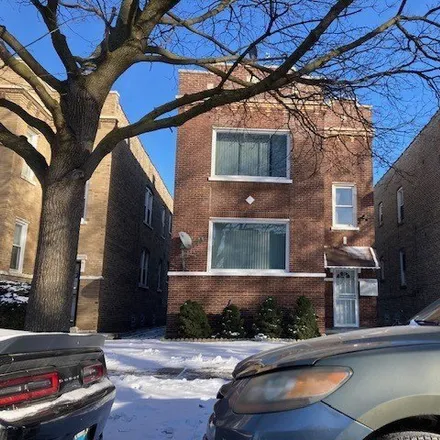 Buy this 4 bed house on 1727-1729 North Menard Avenue in Chicago, IL 60639