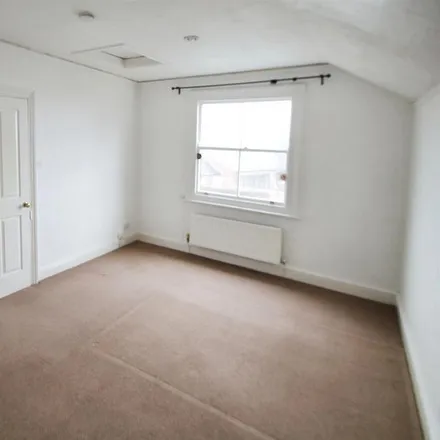 Image 4 - Crumbs, 14 Tower Street, Ludlow, SY8 1RL, United Kingdom - Apartment for rent