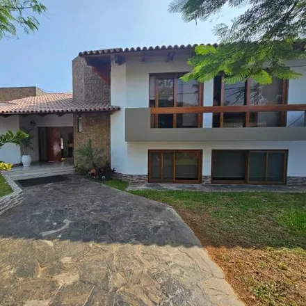 Rent this 5 bed house on La Laguna Grande Avenue in La Molina, Lima Metropolitan Area 15026