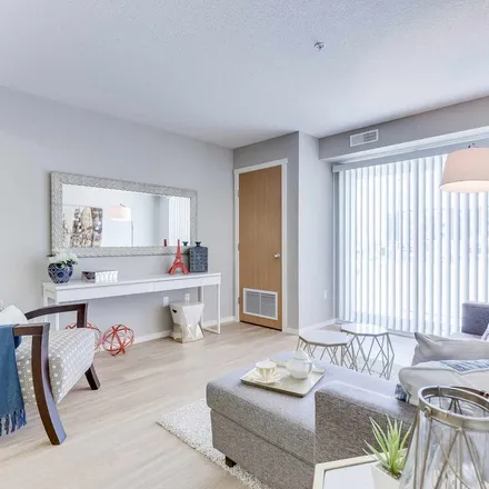 Image 7 - Akhtar Bend, Saskatoon, SK S7W 1C8, Canada - Apartment for rent