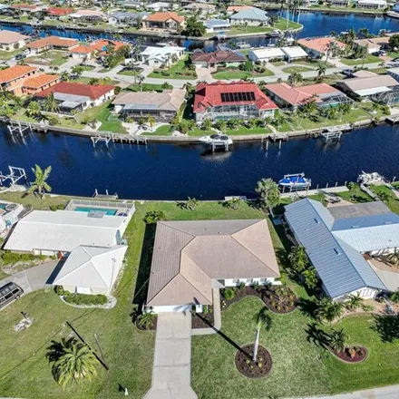 Image 3 - 370 Capri Isle Court, Punta Gorda Isles, Punta Gorda, FL 33950, USA - House for sale