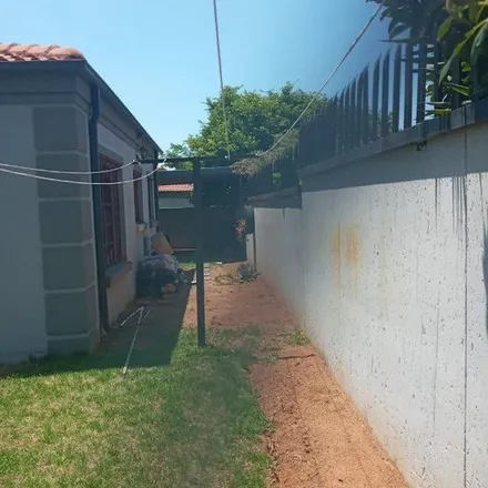 Image 2 - unnamed road, Johannesburg Ward 112, Gauteng, 1684, South Africa - Townhouse for rent