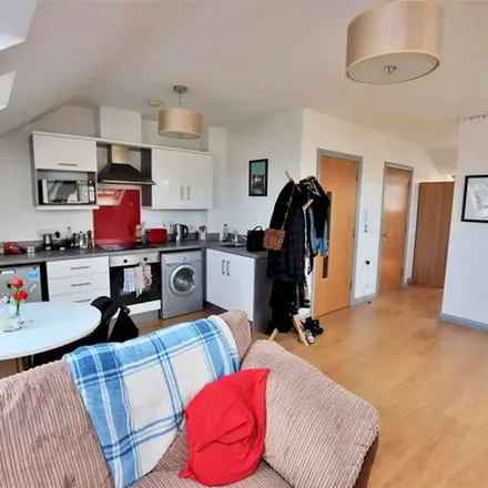 Rent this 1 bed apartment on Wellesley Avenue in Belfast, BT9 6AH