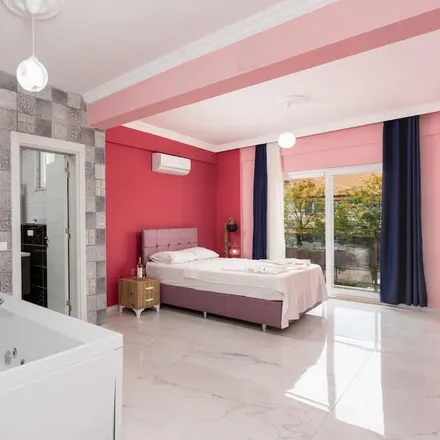 Rent this 4 bed duplex on 48600 Ortaca