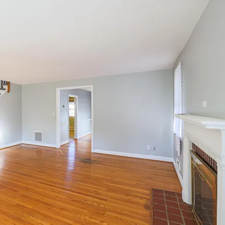 Image 6 - 5301 Loch Raven Boulevard, Baltimore, MD 21239, USA - Townhouse for sale