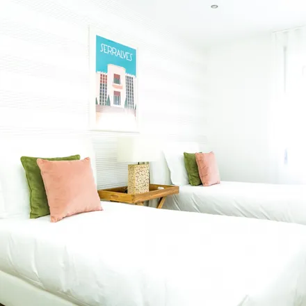 Rent this 3 bed apartment on S. Roque in Rua de São Roque da Lameira, 4300-113 Porto