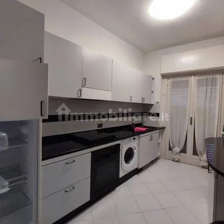 Image 2 - Fogg, Viale Giuseppe Garibaldi, 24067 Sarnico BG, Italy - Apartment for rent