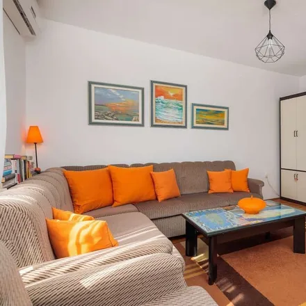 Rent this 3 bed apartment on 21400 Grad Supetar