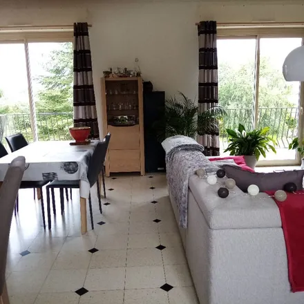 Rent this 3 bed apartment on 7bis Grande rue in 49440 Challain-la-Potherie, France