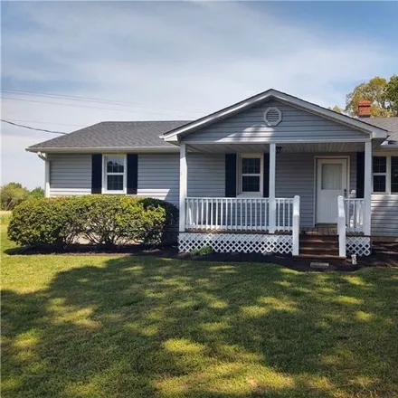 Buy this 3 bed house on 6190 Old Buckingham Road in Ballsville, Powhatan County