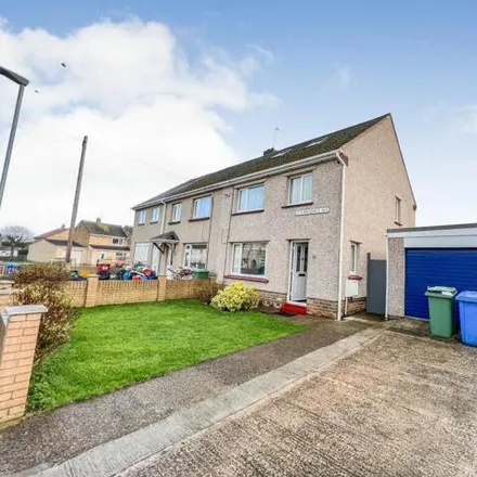 Buy this 3 bed duplex on Saint Lawrence Avenue in Amble, NE65 0QQ