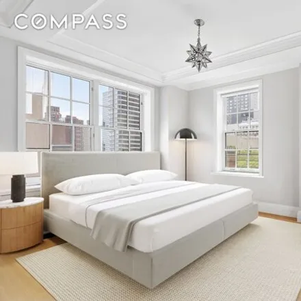 Image 3 - 141 East 88th Street, New York, NY 10128, USA - Condo for sale