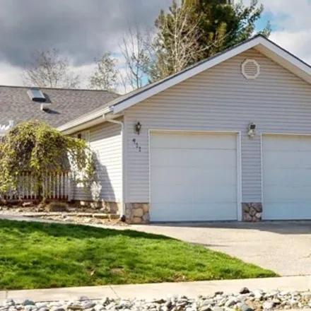 Buy this 6 bed house on 411 Harvest Drive in Moscow, ID 83843