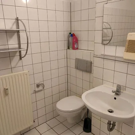 Rent this 4 bed apartment on Jesinger Hauptstraße 67 in 72070 Unterjesingen, Germany