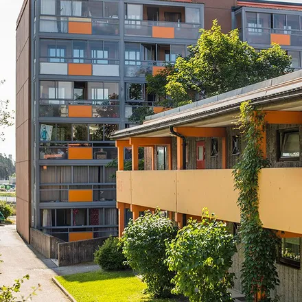 Image 2 - Rinkebysvängen, 163 74 Stockholm, Sweden - Apartment for rent