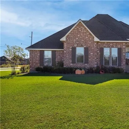 Buy this 4 bed house on 2987 North Nobile Street in St. James Parish, LA 70763