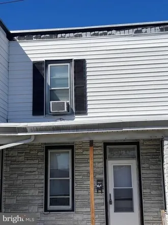 Rent this 2 bed house on 725 Maple Alley in New Cumberland, PA 17070